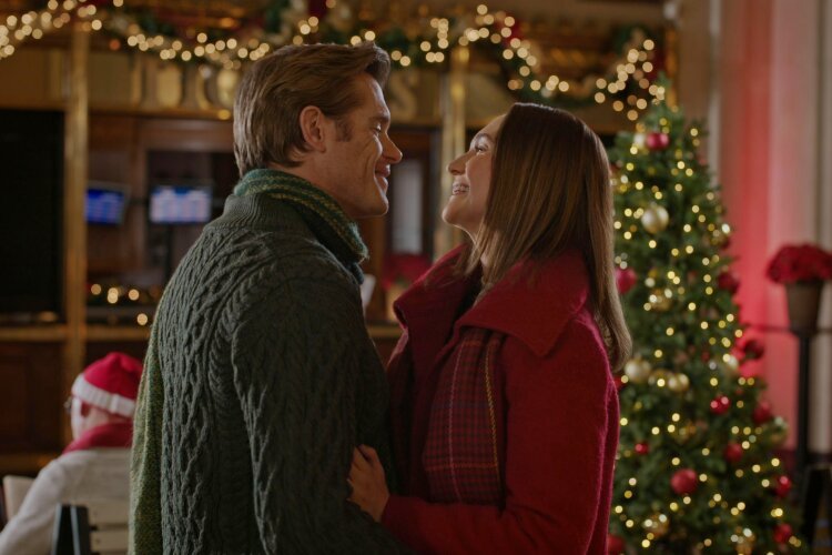 Hallmark's "O Little Christmas Market"