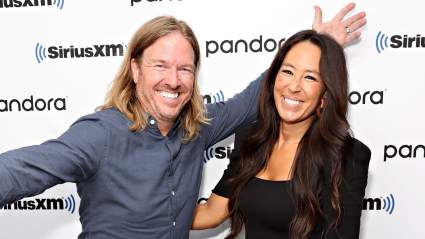Joanna Gaines Recreates Iconic TV Opening Frolicking in Her Wide Open Fields