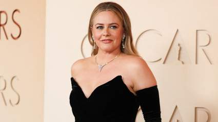 Alicia Silverstone Proudly Displays Her Eco-Friendly Home of 27 Years