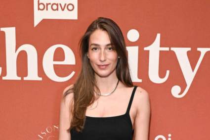 Amanda Batula Is Not Pregnant Despite Viral Video That Fueled Fan Speculation, Sources Say