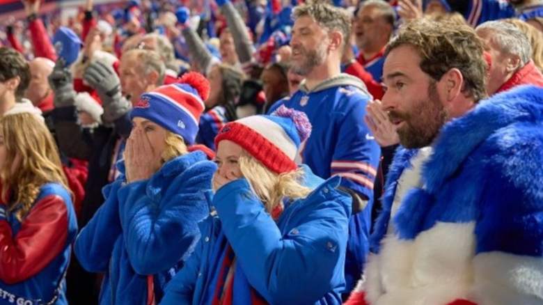 'Holiday Touchdown: A Bills Love Story'