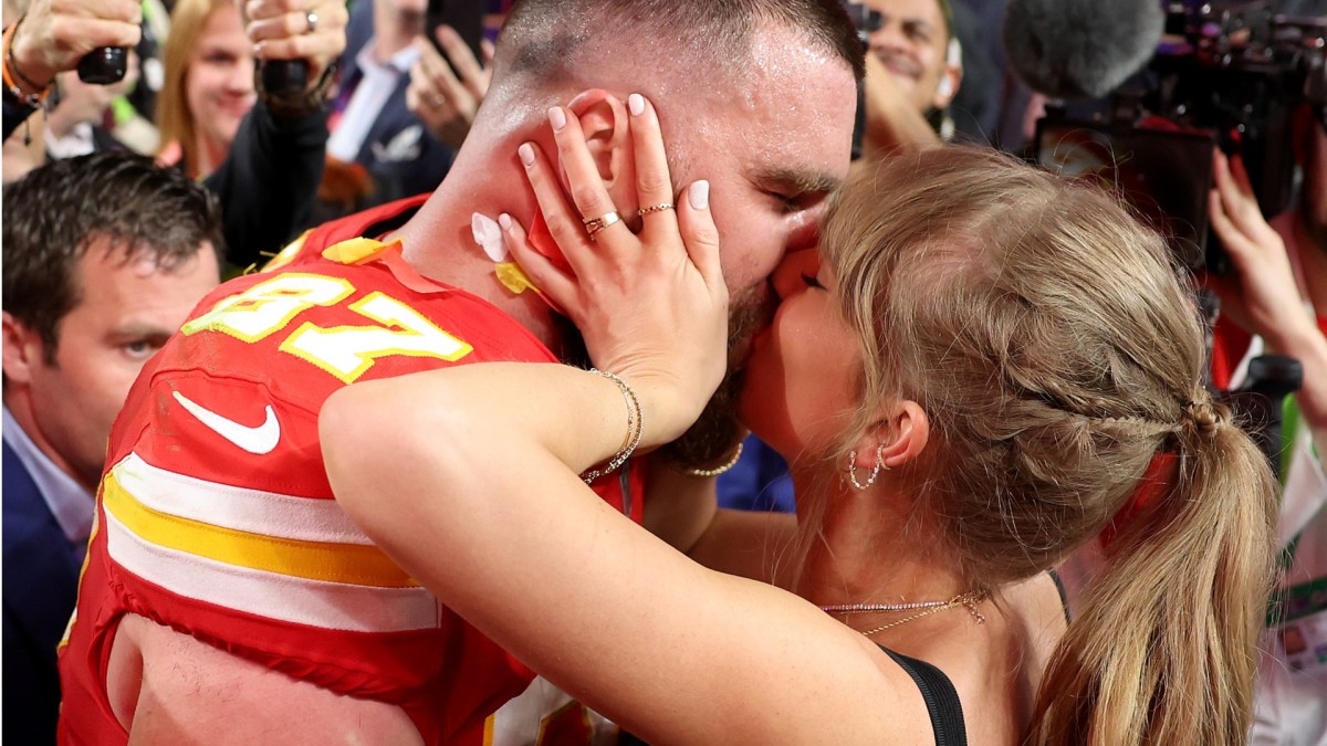 Travis Kelce Taylor Swift