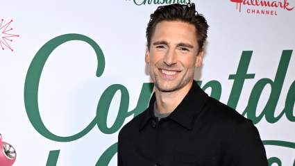 Andrew Walker Jokes Canadians Make Such Great Hallmark Stars Thanks to ‘Rigorous Kissing Training’ to Keep Warm