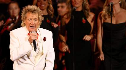 Rod Stewart Cancels Tour At the Last Minute After Heart Surgery