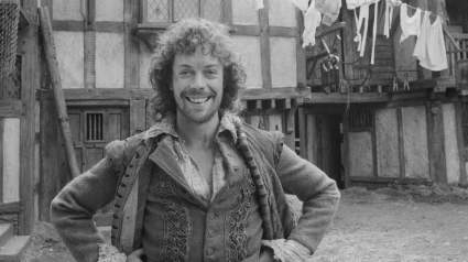 Tim Curry’s Impressive Fortune He Built as a ‘Rocky Horror’ Icon