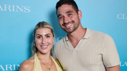 Emma Slater & Alan Bersten Share a Kiss On Stage at DWTS Con