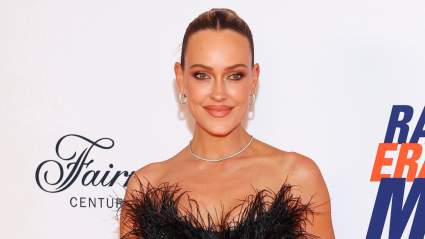 Peta Murgatroyd Looks Absolutely Stunning in Beachwear During Latest Vacation