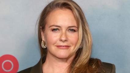 Alicia Silverstone, 49, Glows In Her Throwback Pregnancy Photo