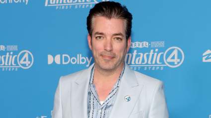 Jonathan Scott Gives Fans a Peek Inside His Gorgeous Outdoor Oasis