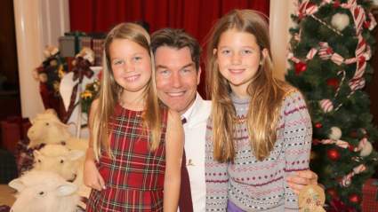 Jerry O’Connell Proudly Shows Off His Twin Daughters’ Gorgeous Senior Photos