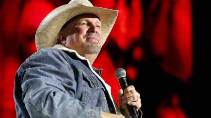 Garth Brooks Tears Up During Opening Night of New Tour