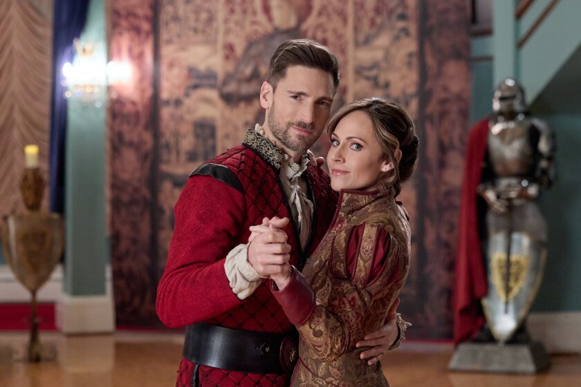 Andrew Walker and Nikki DeLoach