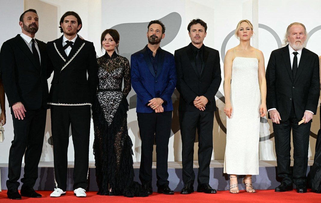 Ben Affleck, Indiana Affleck, Emily Lind, Scoot Mcnairy, Casey Affleck, Adelaide Clemens and Nick Nolte