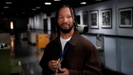 Knicks Star Jalen Brunson Is ‘Locked In’ For ‘SNL’ Hosting Debut in Hilarious New Promo for Season 52 Premiere: Watch