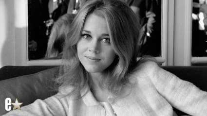 VIDEO: Jane Fonda, 88, Delivers Glamour on the Runway at Paris Fashion Week
