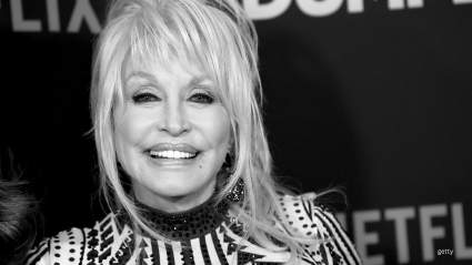 Dolly Parton’s Little Sister Stella Issues Heartfelt Statement to Mark One Month Since Her Passing
