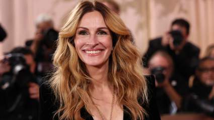 Julia Roberts Returning to Broadway After 20-Year Hiatus for Star-Studded New Production
