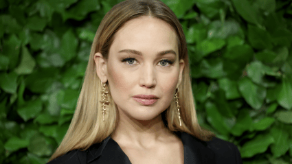 WATCH: Jennifer Lawrence Issues Playfully Stern Warning to Fans in 1st Ever Instagram Post