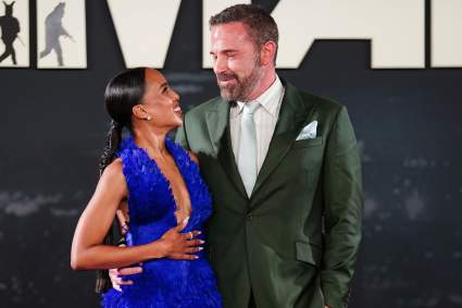 Ben Affleck and Kerry Washington Turn Heads With Red Carpet Embrace at ‘Animals’ Premiere