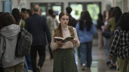 How to Watch Mike Flanagan’s “Carrie”: Premiere Date, Streaming Details & Episode Count