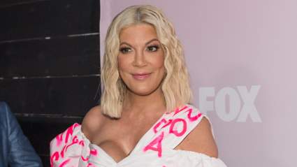 Tori Spelling Celebrates 36 Years of ‘Beverly Hills, 90210’ With Gorgeous Throwback Snaps