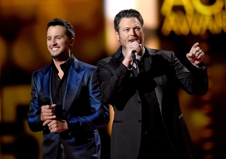 Luke Bryan and Blake Shelton onstage at the Country Music Awards in 2015